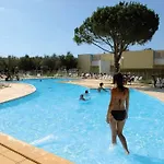 Belambra Clubs - Les Ayguades Szálloda Gruissan